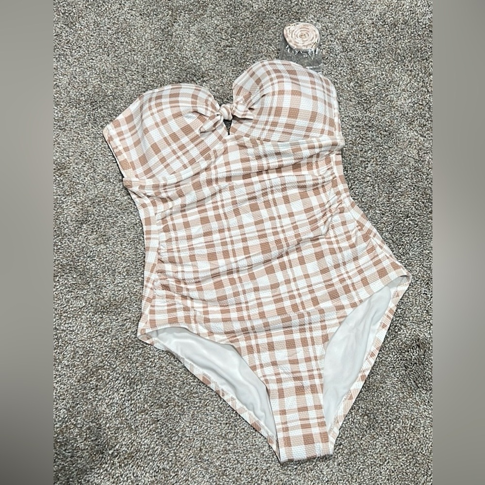 NWOT! Kona Sol Plaid Front Tie One Piece - Medium